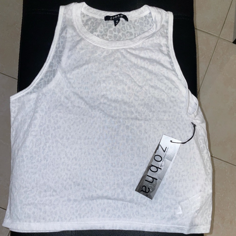 Cropped workout shirt size medium